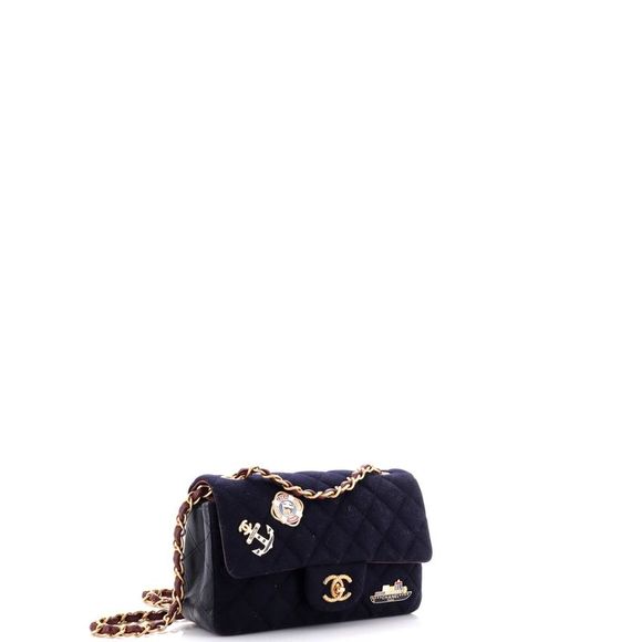Chanel Paris-Hamburg Charms Classic Single Flap Bag Quilted Wool and Lambskin Mi - Picture 3 of 7